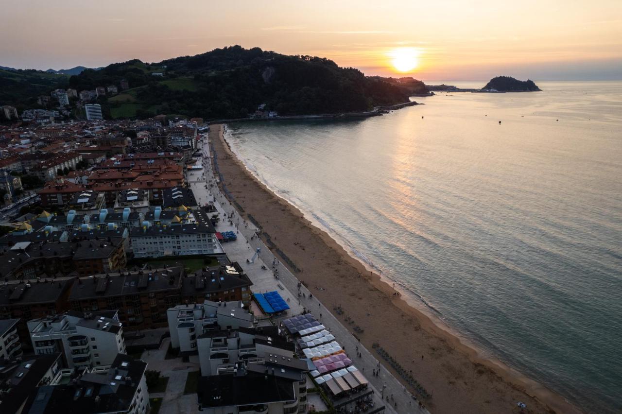 Zarautz Beach With Parking By Aston Rentals Eksteriør billede