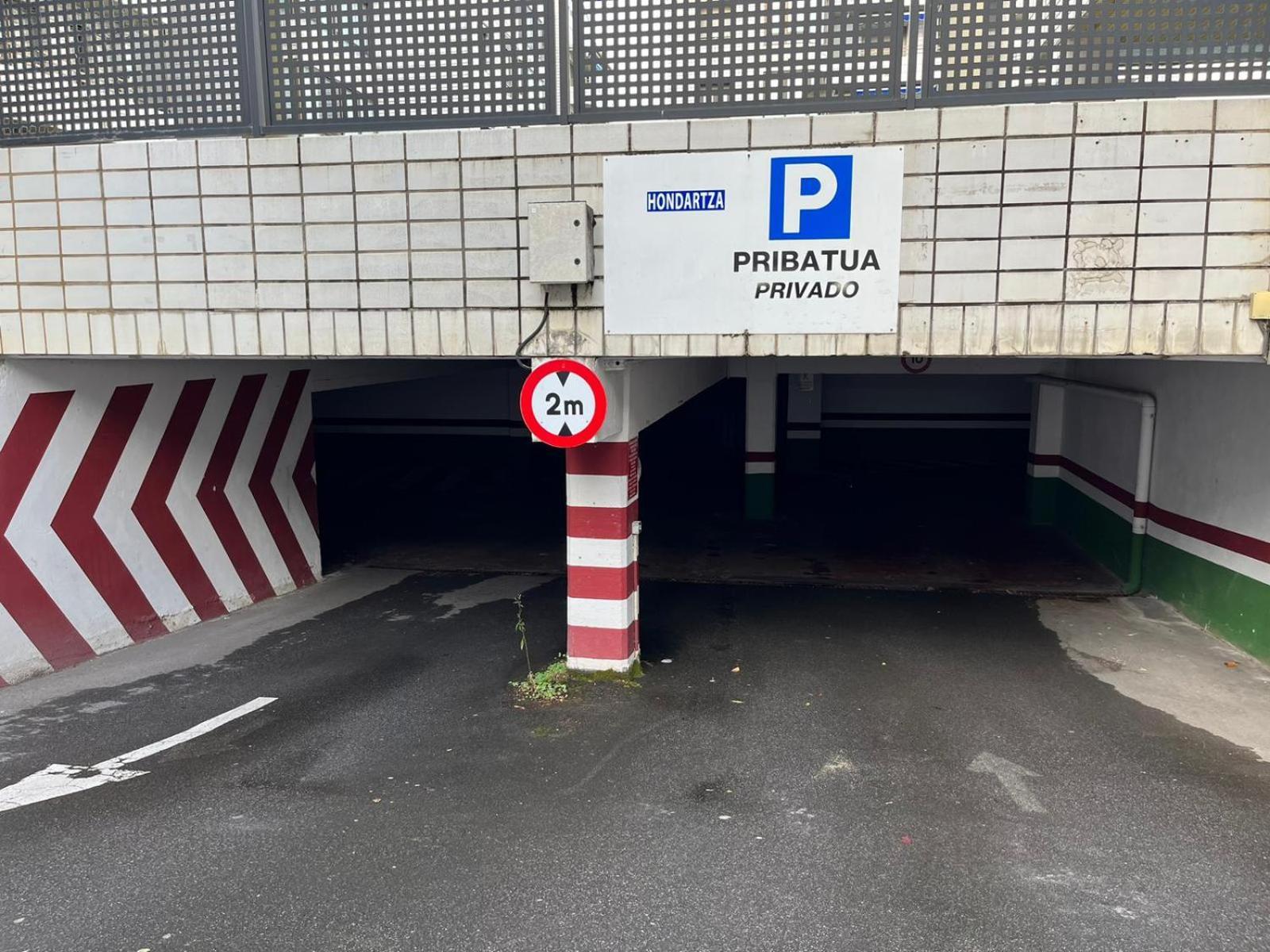 Zarautz Beach With Parking By Aston Rentals Eksteriør billede